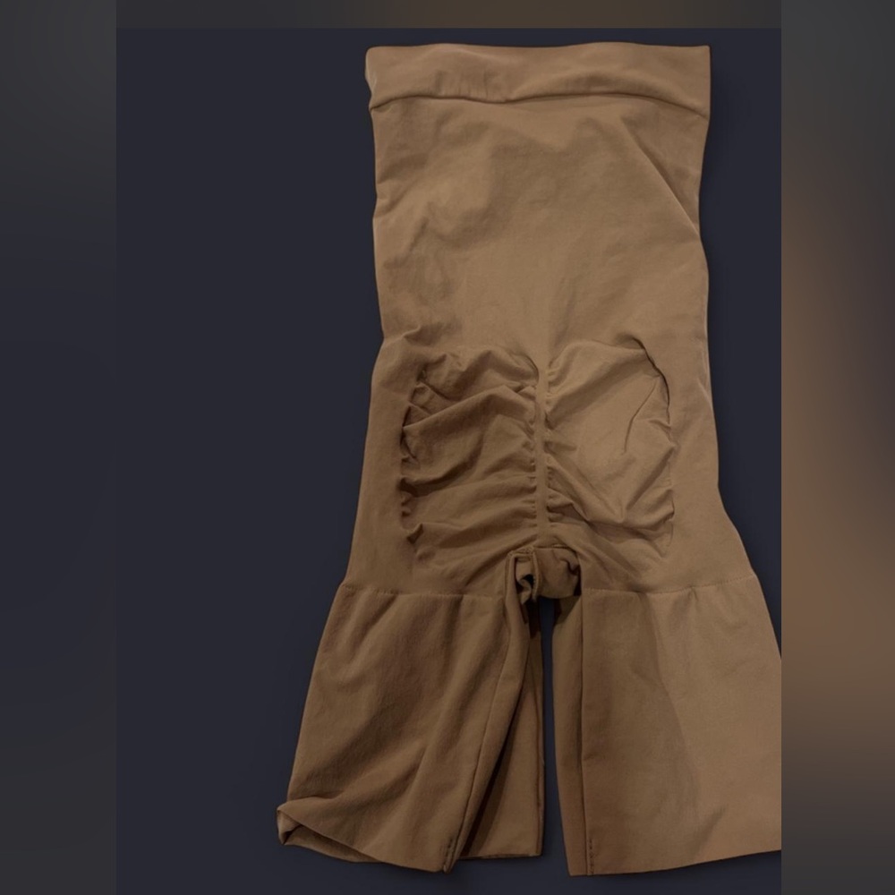 Sold skims Tan Apparel